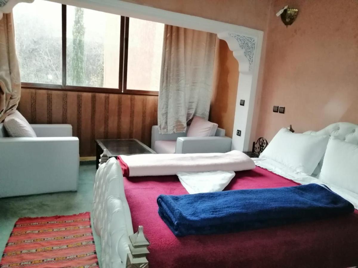 Hotel Restaurant Les Etoiles Du Toubkal Имлиль Экстерьер фото